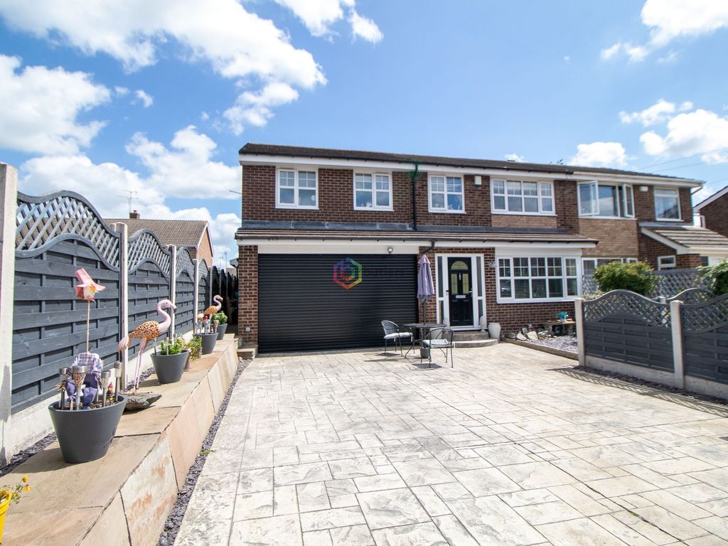 7 bed semi-detached house for sale in Twickenham Close, Halfway S20, £380,000