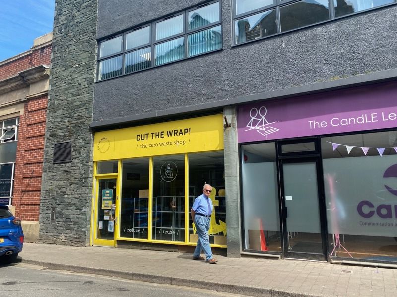 Retail premises to let in 17 New Market Street, Ulverston, Cumbria LA12, £9,500 pa