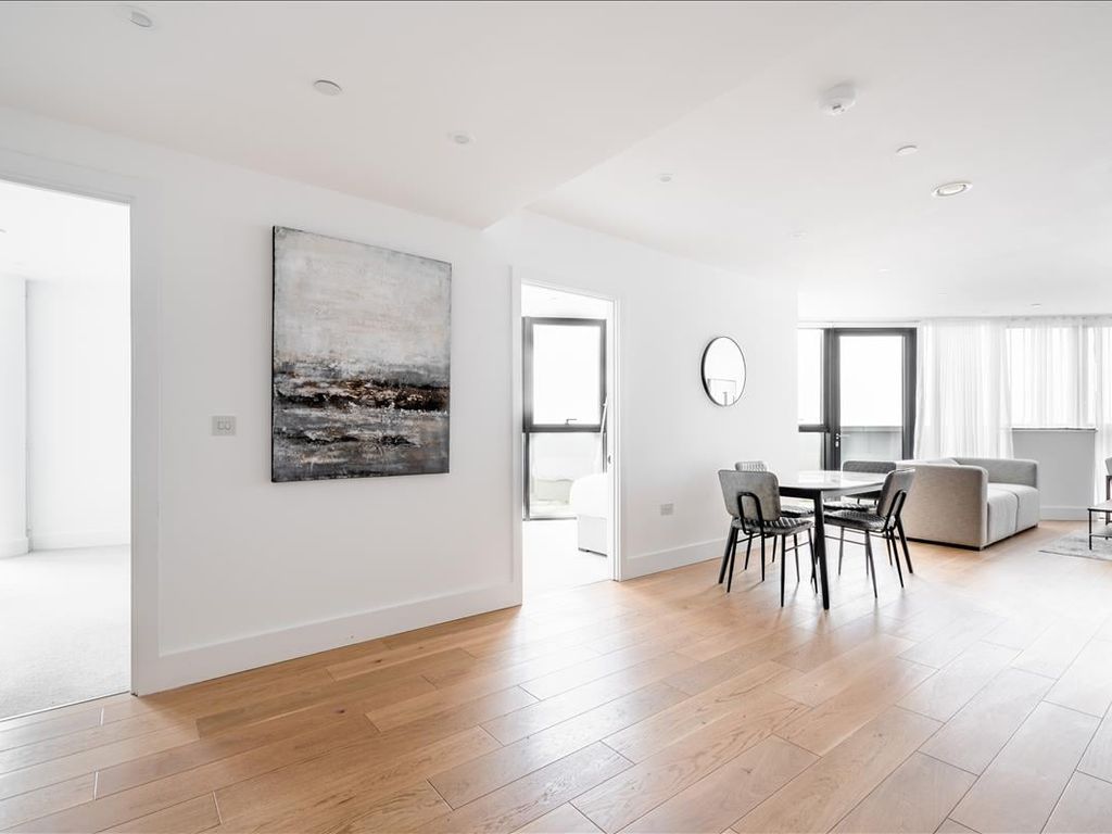 New home, 2 bed flat for sale in Kingsland High Street, Dalston E8, £750,000