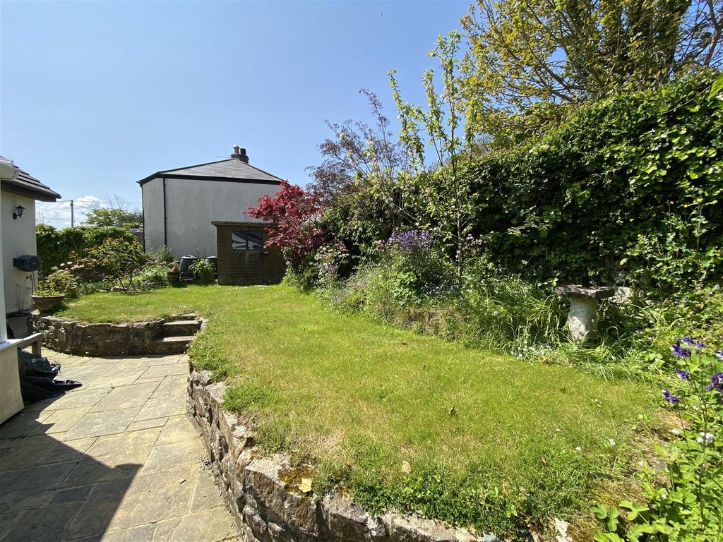 4 bed detached house for sale in Carbis Bay, Cornwall TR26, £650,000