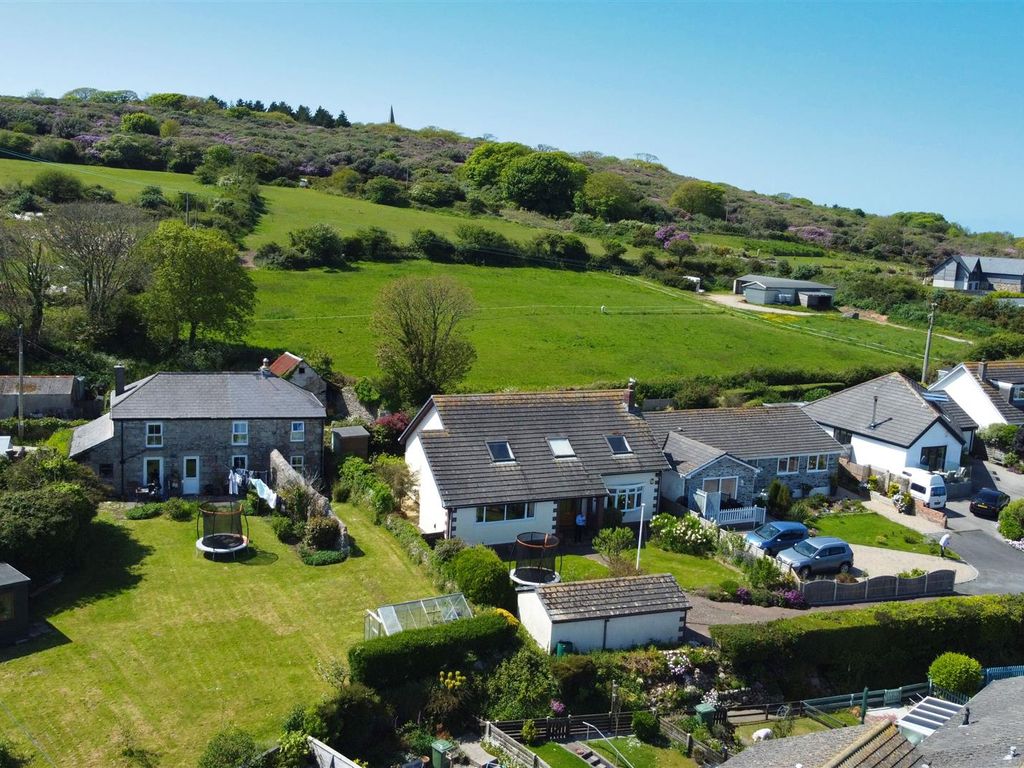 4 bed detached house for sale in Carbis Bay, Cornwall TR26, £650,000
