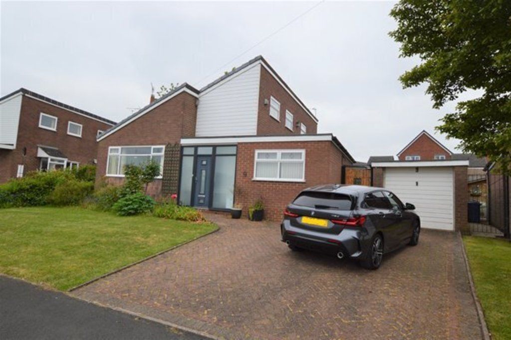 4 bed detached house for sale in Trinity Road, Eccleshall, Stafford ST21, £379,950