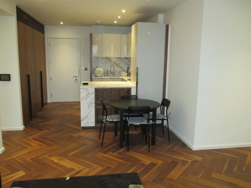 1 bed flat to rent in New Union Square, London SW11, £3,467 pcm