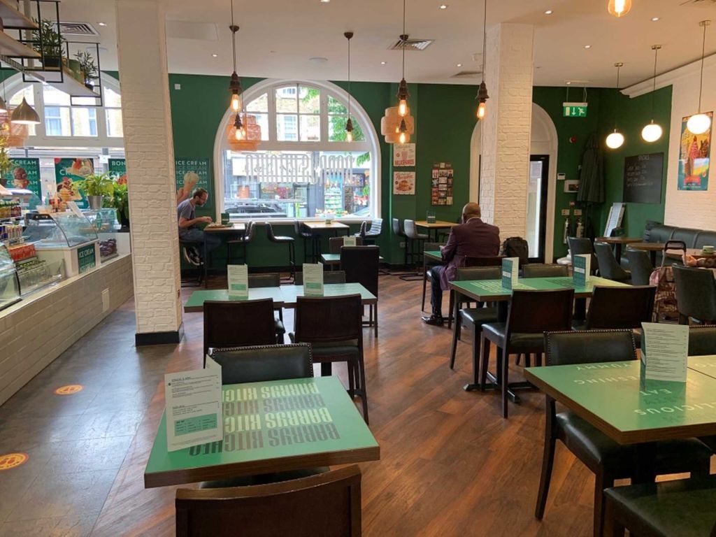 Restaurant/cafe to let in Junction Road, London N19, £55,000 pa