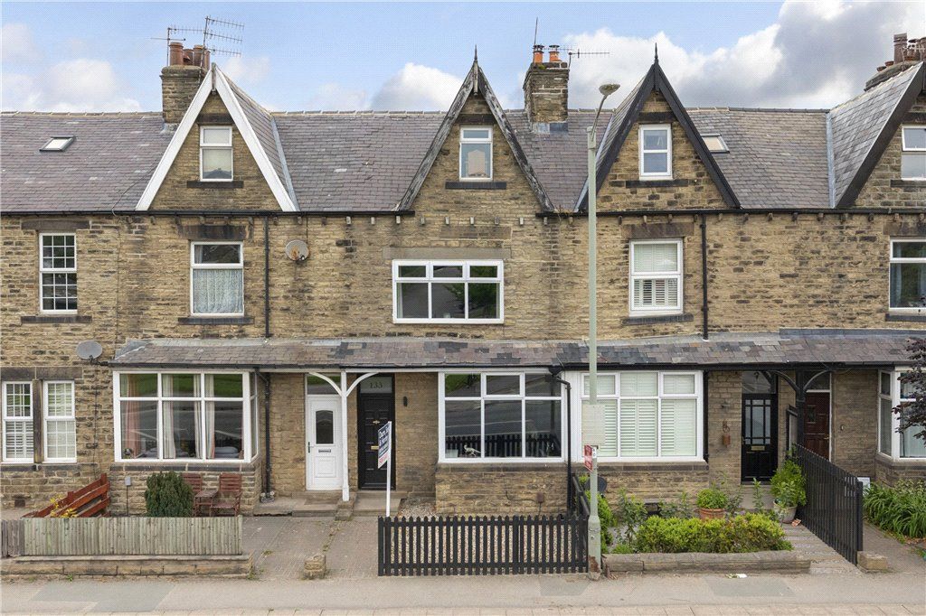 4 bed terraced house for sale in Leeds Road, Ilkley, West Yorkshire LS29, £375,000