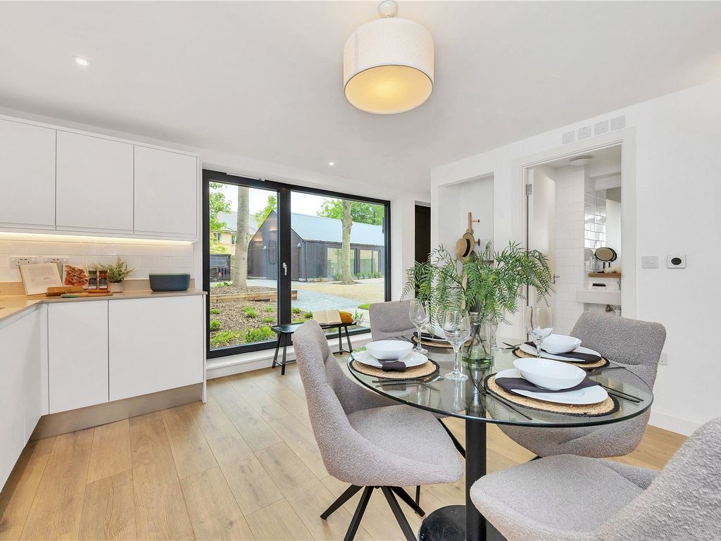 New home, Studio for sale in High Street, Chesterton, Cambridge CB4, £270,000