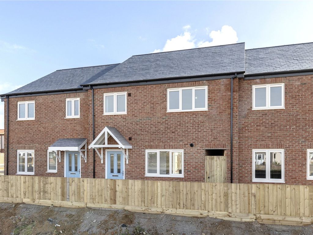 New home, 3 bed terraced house for sale in Hill View Close, Ingoldisthorpe, King