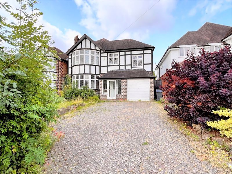 5 bed detached house for sale in Maney Hill Road, 152334 B72, £418,750