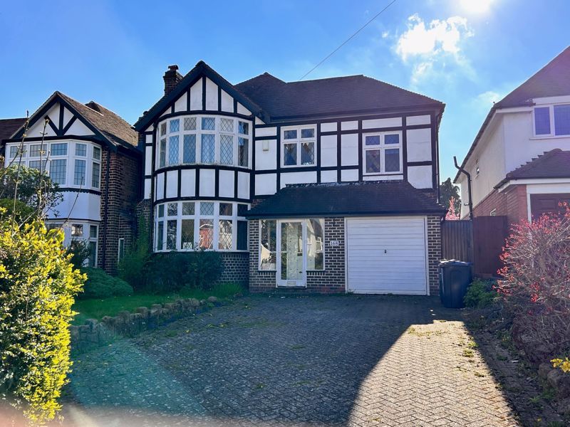 5 bed detached house for sale in Maney Hill Road, 152334 B72, £418,750