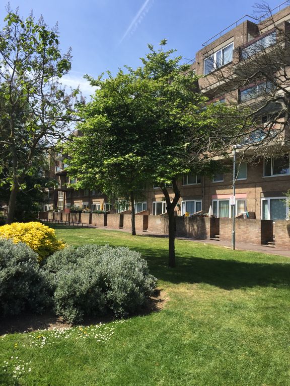 3 bed flat to rent in Downfield Close, London W9, £3,467 pcm