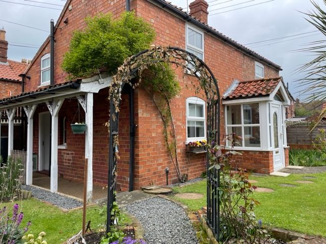 3 bed cottage to rent in Cowgate, Heckington NG34, £975 pcm