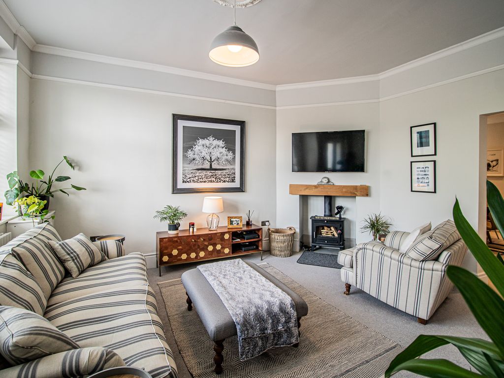 3 bed end terrace house for sale in Wellington Road, Bollington, Macclesfield SK10, £435,000