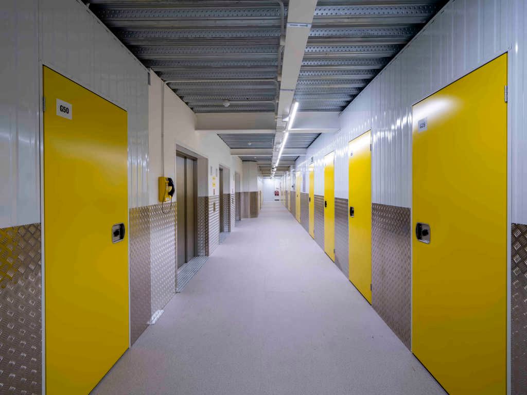 Warehouse to let in Big Yellow Kings Cross, 200 York Way, London, Greater London N7, £6,240 pa