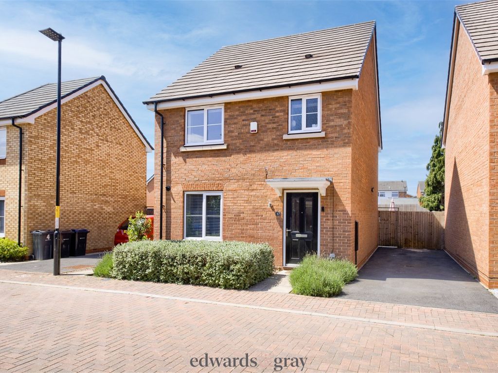 3 bed detached house for sale in Ebrook Way, Walmley, Sutton Coldfield B76, £400,000