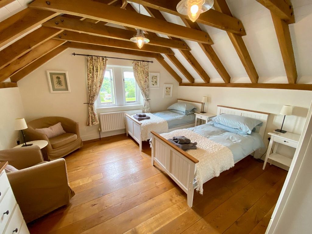 4 bed detached house for sale in Bolehill Road, Bolehill, Matlock DE4, £659,995