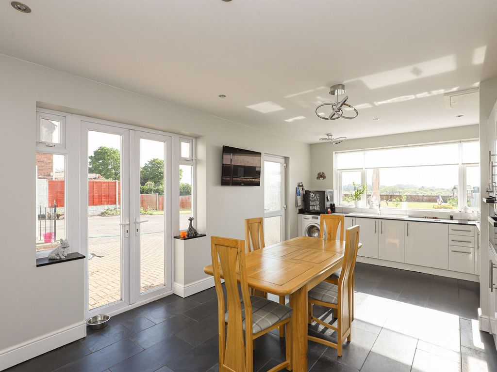 3 bed detached house for sale in Manor Road, Brimington S43, £375,000