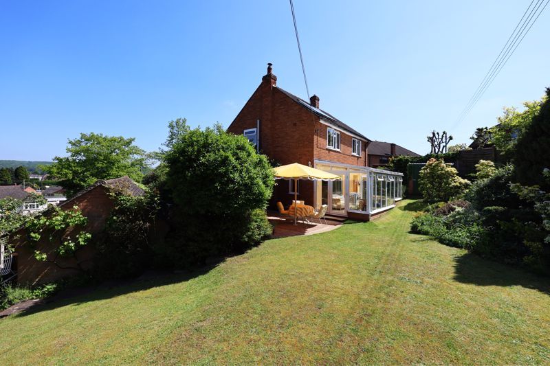 3 bed detached house for sale in Heather Drive, Kinver, Stourbridge DY7, £500,000