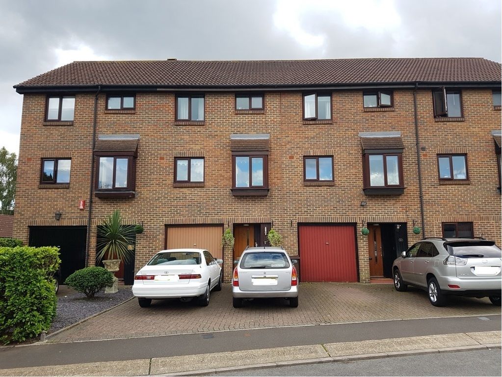 3 bed town house for sale in Roebuck Close, Brookside, Feltham TW13, £495,000
