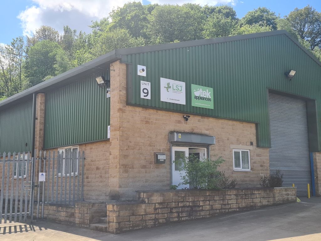 Warehouse to let in Brookfoot Lane, Brighouse HD6, £54,425 pa
