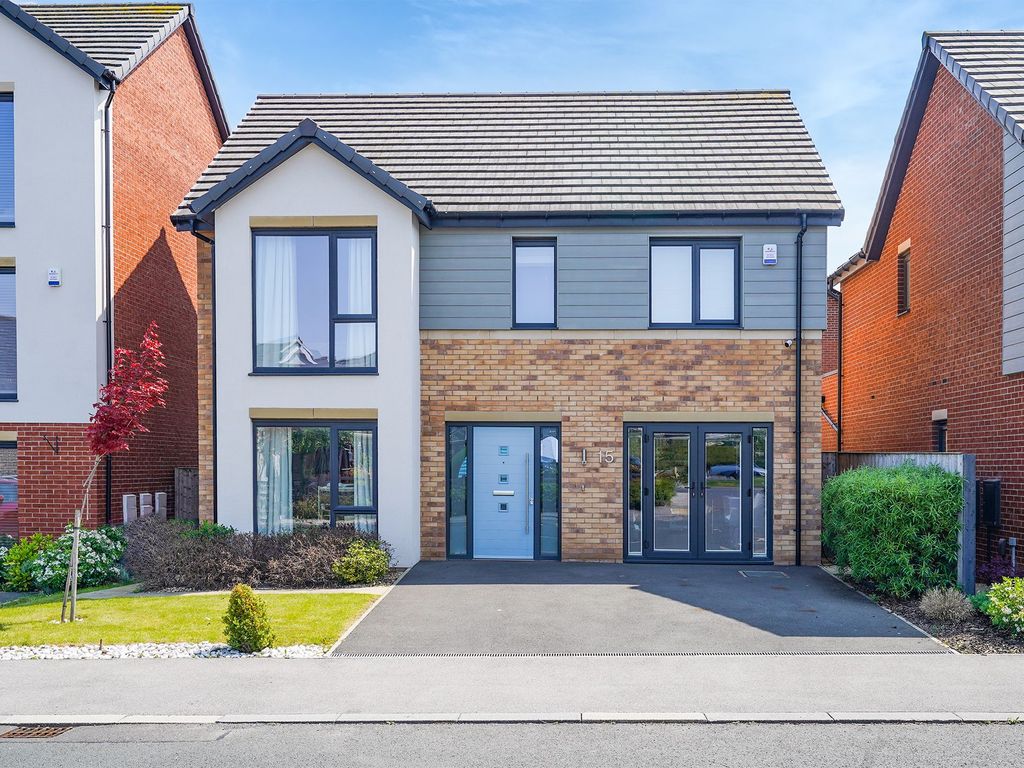 4 bed detached house for sale in Mitchell Way, Waverley S60, £450,000