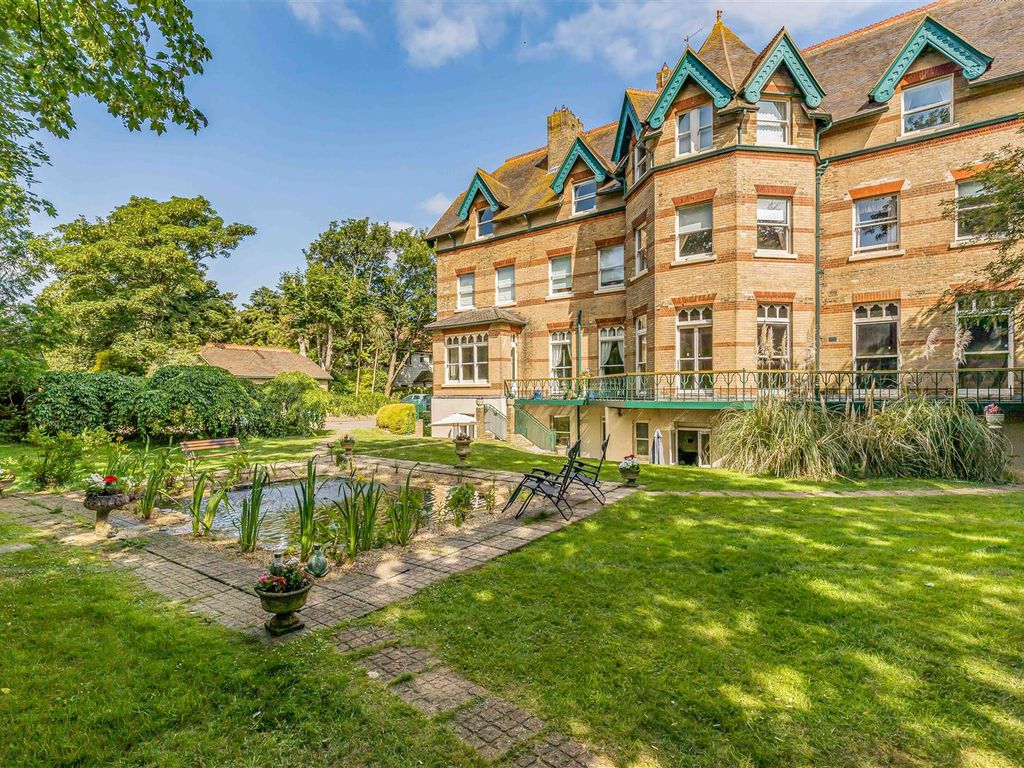 2 bed flat for sale in Gervis Road, Bournemouth BH1, £395,000