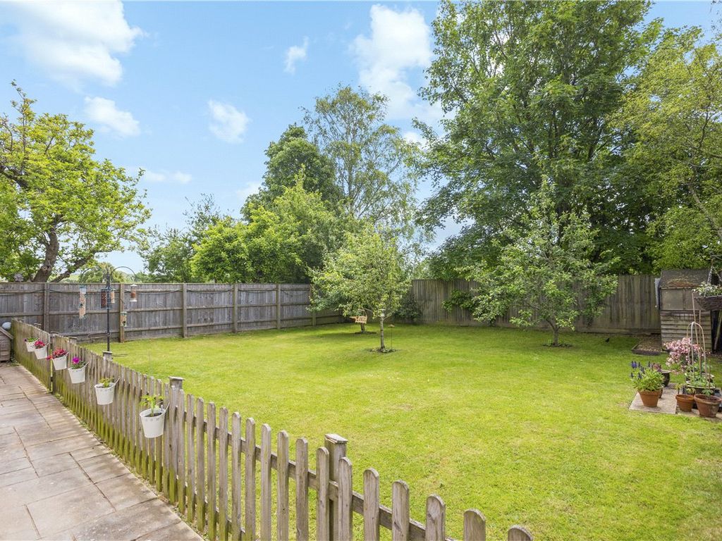 4 bed detached house for sale in Pewsey Road, Rushall, Pewsey, Wiltshire SN9, £695,000