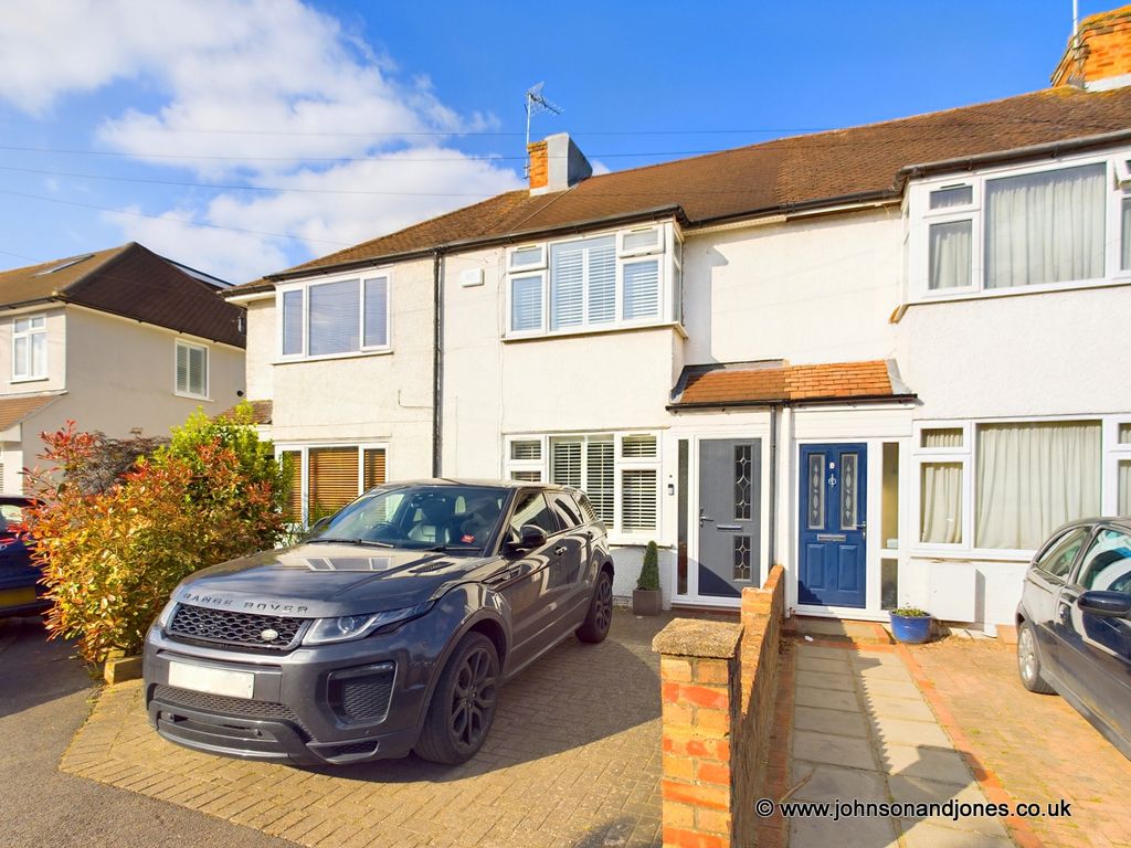 3 bed terraced house for sale in Clandon Avenue, Egham TW20, £440,000