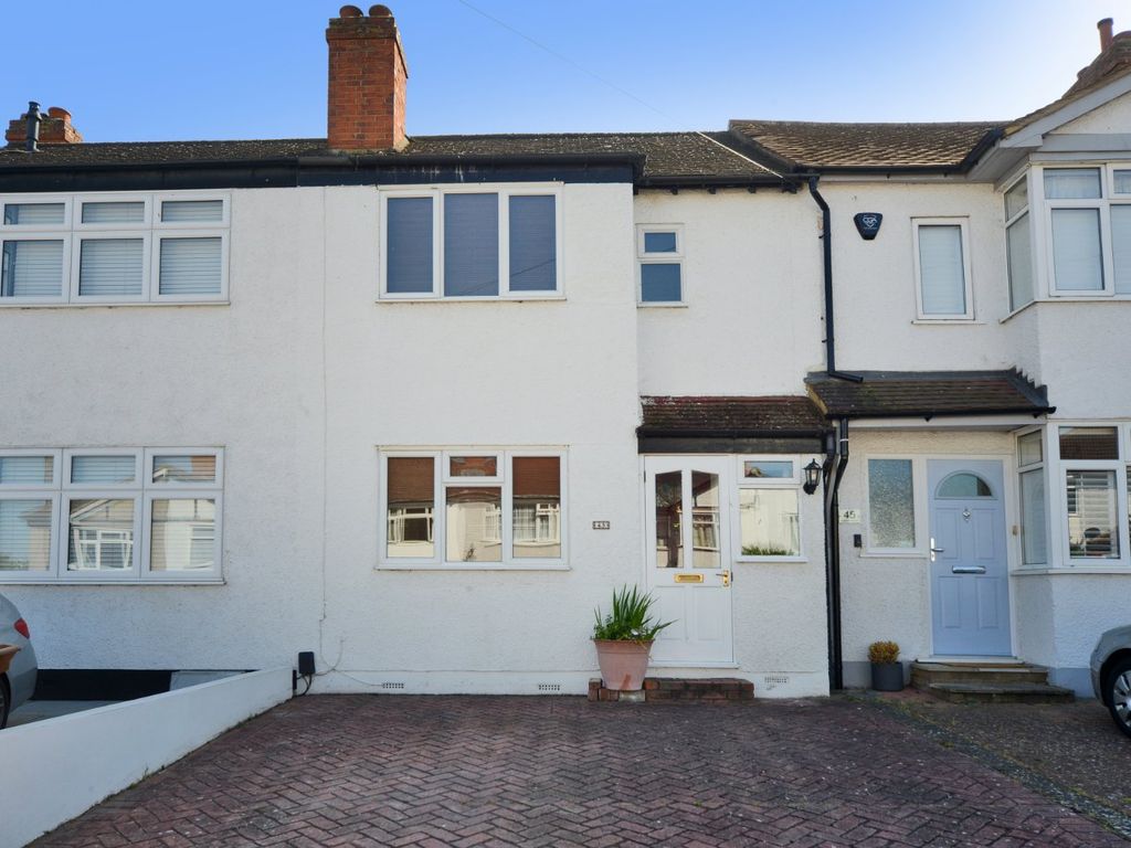 2 bed terraced house for sale in Conrad Drive, Worcester Park KT4, £400,000