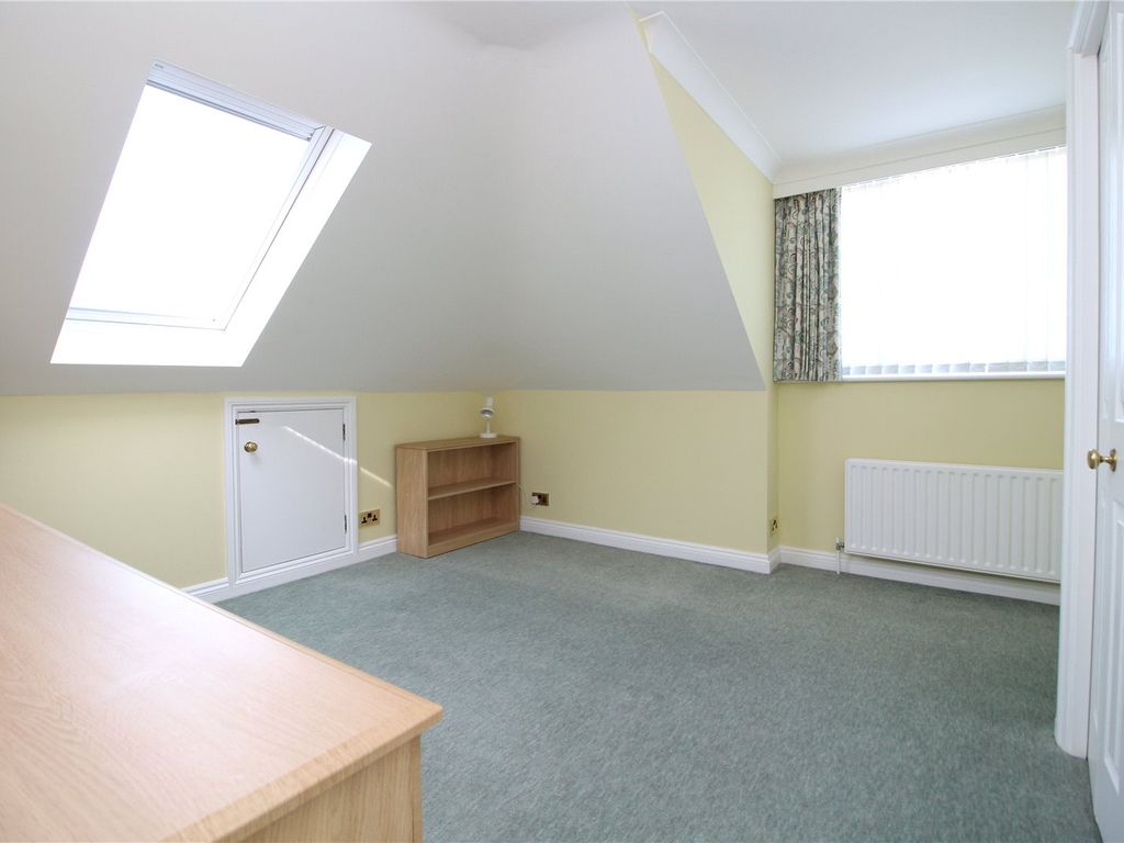 3 bed flat for sale in Barton Chase, First Marine Avenue, Barton On Sea, Hampshire BH25, £925,000