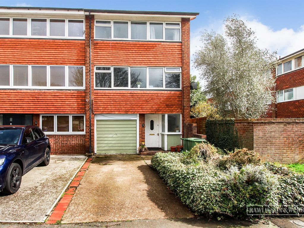 4 bed town house for sale in Kelvinbrook, West Molesey KT8, £535,000