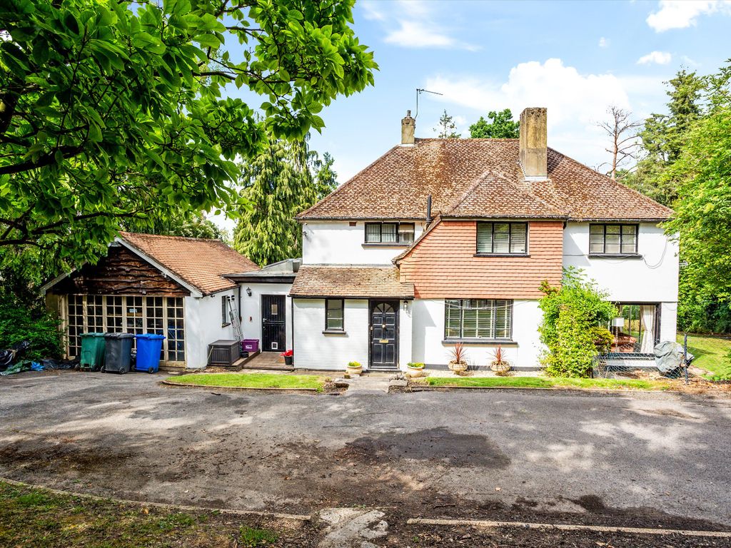 5 bed detached house for sale in Pelling Hill, Old Windsor, Windsor, Berkshire SL4, £1,350,000