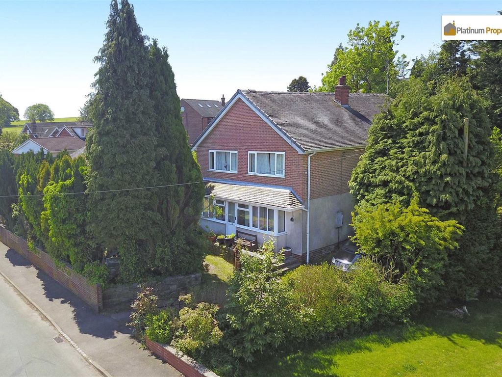 5 bed detached house for sale in Birkholme Drive, Meir Heath ST3, £420,000