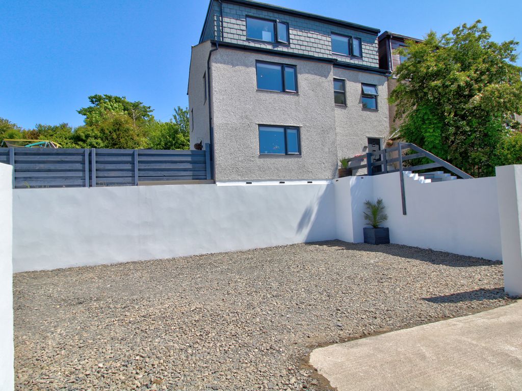 5 bed end terrace house for sale in Crooklands Terrace, Dalton-In-Furness LA15, £325,000