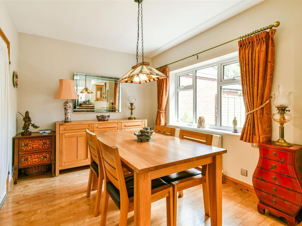 3 bed property for sale in Horseman Lane, Copmanthorpe, York YO23, £550,000