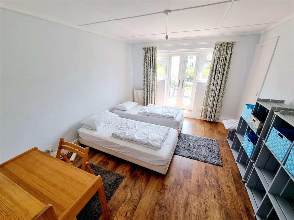 4 bed detached house for sale in Five Lanes, Launceston PL15, £350,000