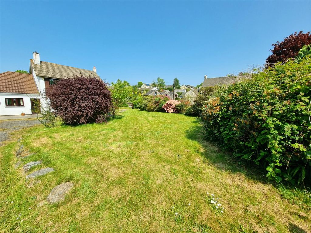 4 bed detached house for sale in Five Lanes, Launceston PL15, £350,000