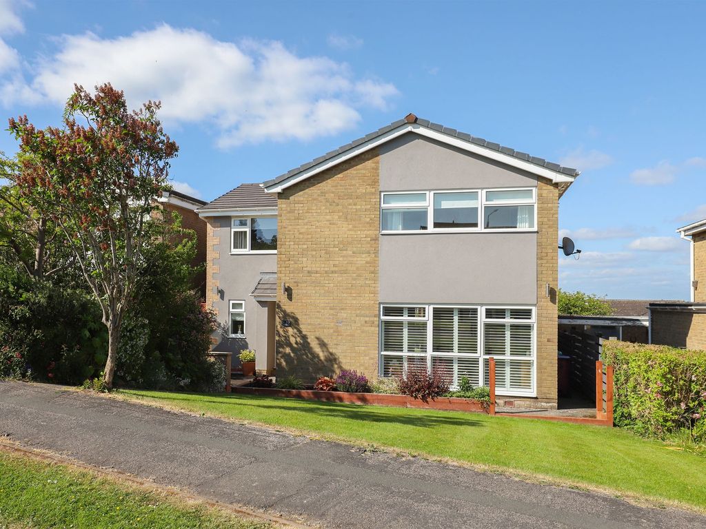 5 bed detached house for sale in Leabrook Road, Dronfield Woodhouse S18, £575,000