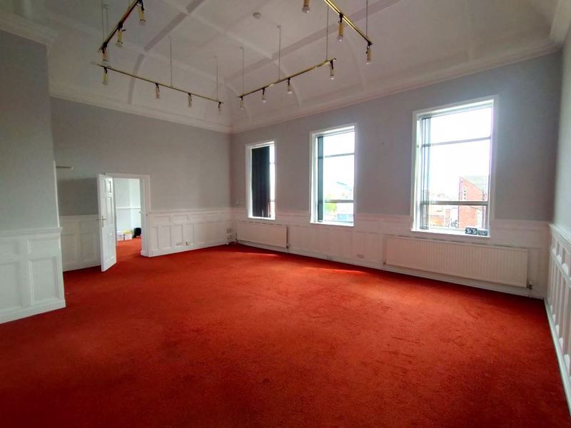 Commercial property to let in Lower Warrengate, Wakefield WF1, £9,840 pa