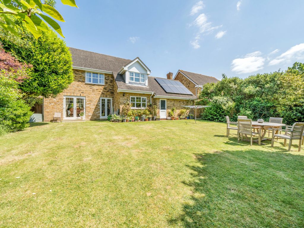 4 bed detached house for sale in Stratford House Avenue, Bickley, Bromley BR1, £1,200,000