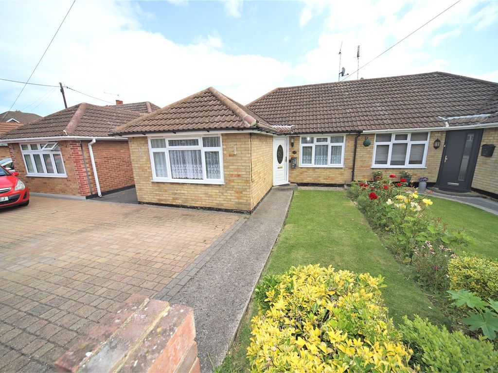 2 bed bungalow for sale in Edith Way, Corringham, Essex SS17, £375,000