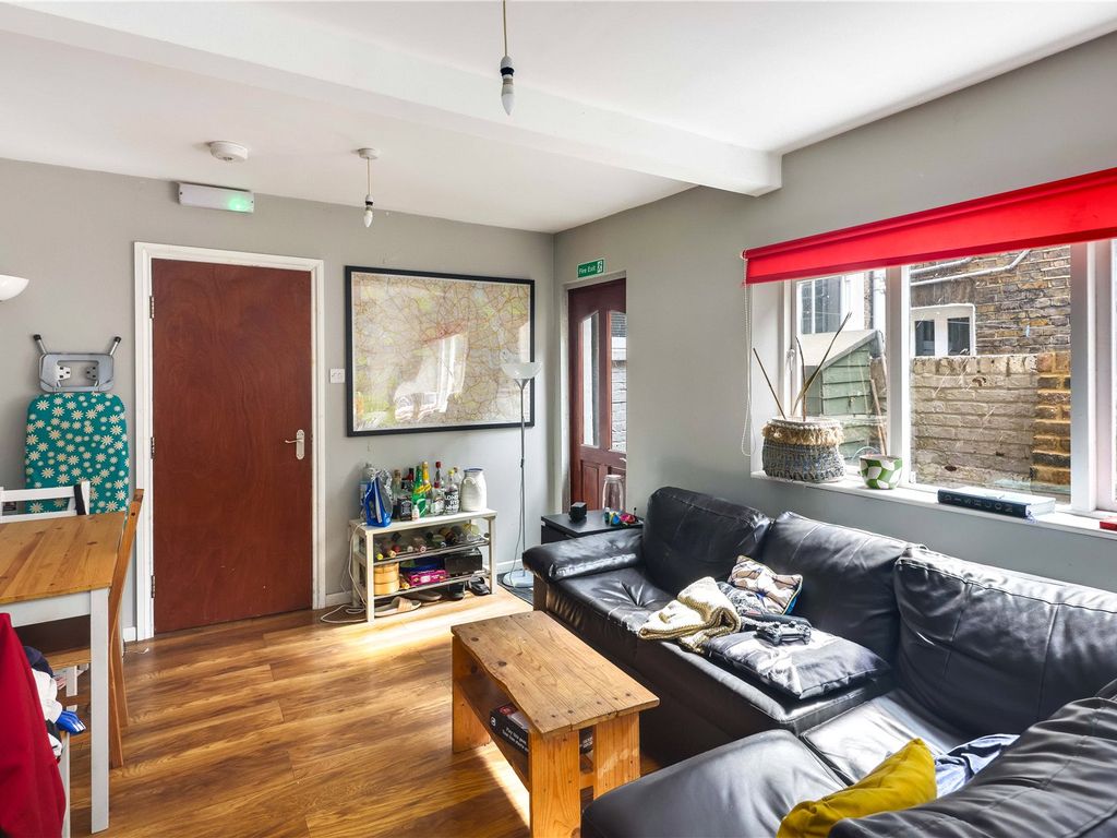 5 bed detached house for sale in Powerscroft Road, Lower Clapton, London E5, £1,050,000