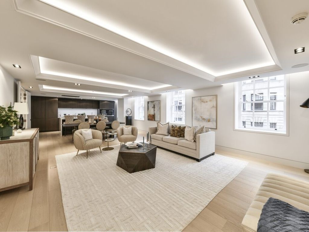 3 bed flat for sale in Bolsover Street, London W1W, £4,700,000