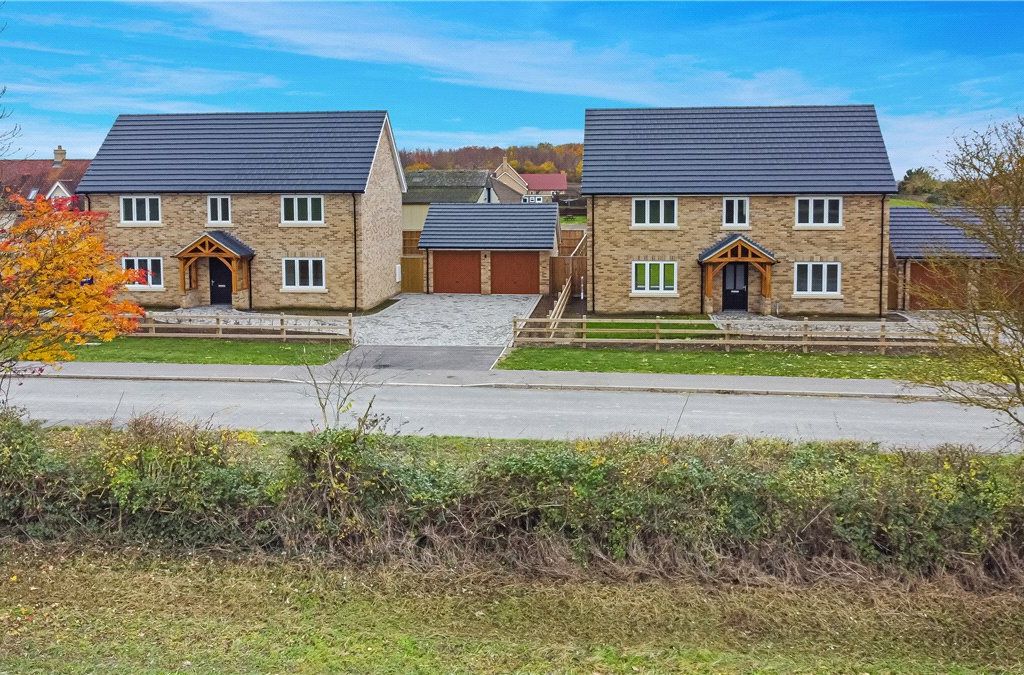 New home, 4 bed detached house for sale in Fowlmere Road, Foxton, Cambridge CB22, £999,950