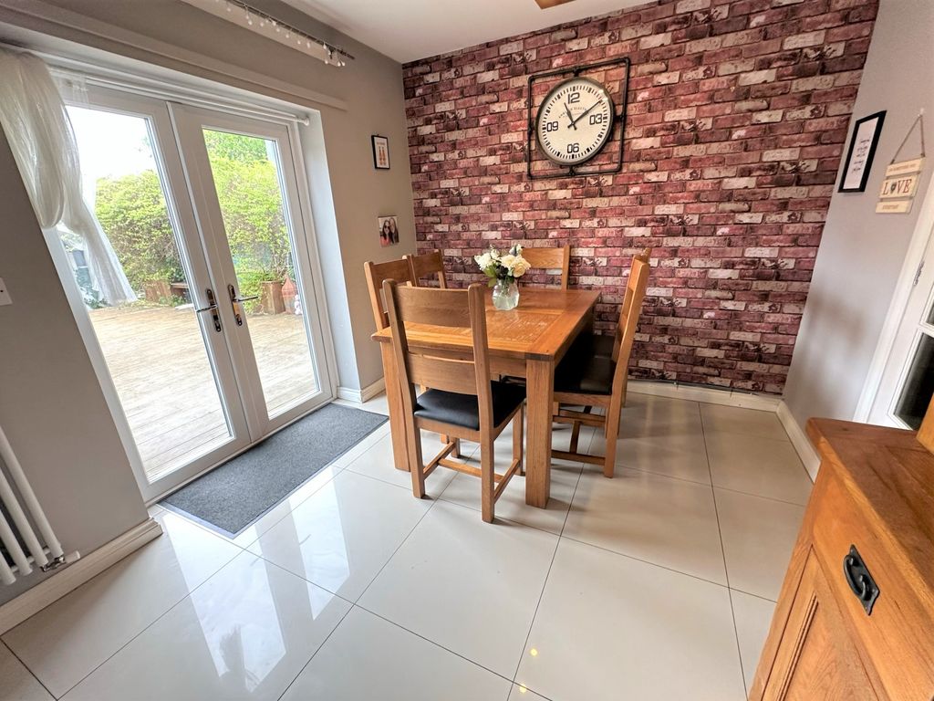 4 bed link-detached house for sale in Milestones, Biggleswade SG18, £485,000