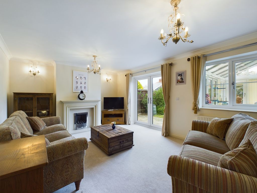 4 bed detached house for sale in Town End Close, Pickering YO18, £425,000