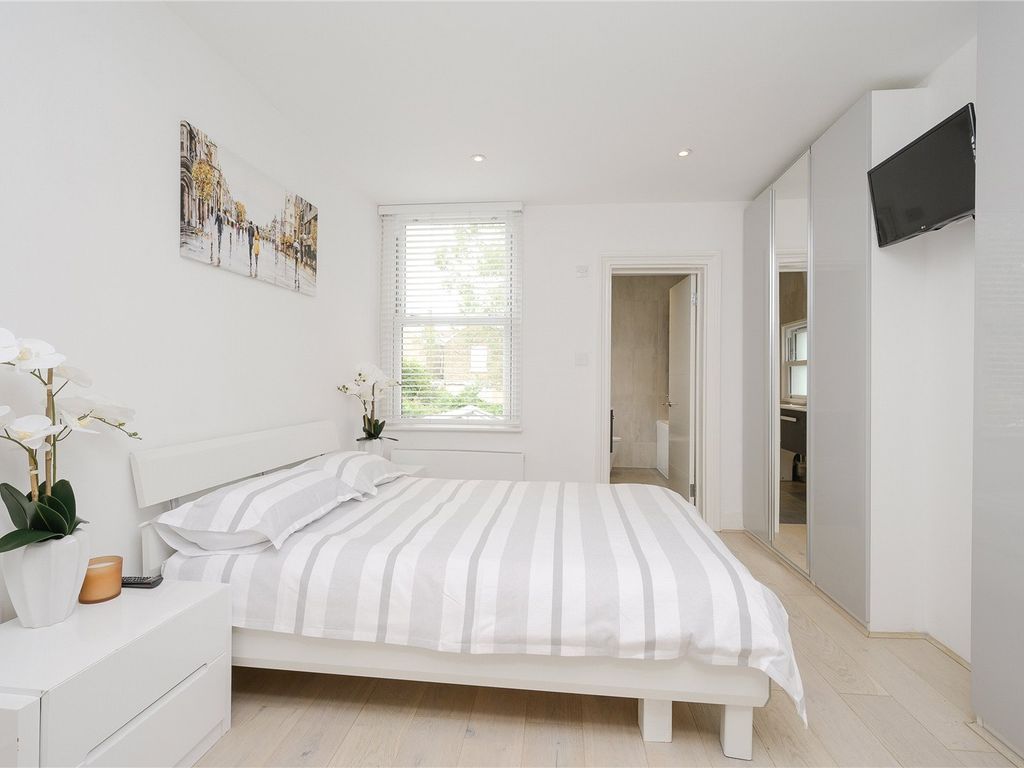 4 bed semi-detached house for sale in Clifton Road, Kingston Upon Thames KT2, £1,085,000