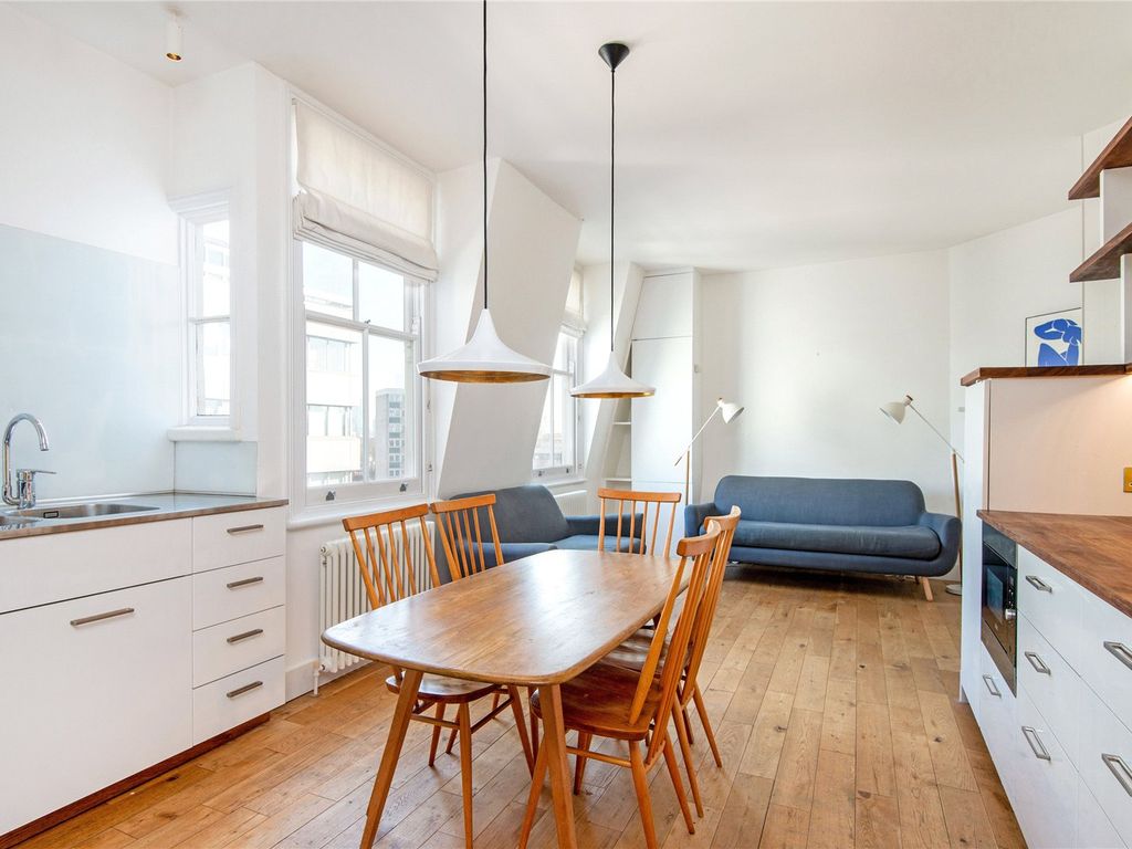 2 bed flat for sale in Gray's Inn Road, Bloomsbury WC1X, £675,000