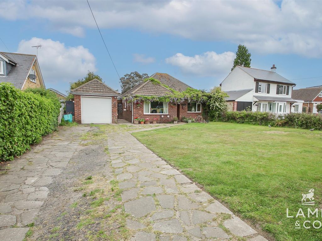 2 bed detached bungalow for sale in Point Clear Road, St. Osyth, Clacton-On-Sea CO16, £375,000