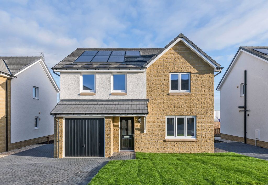 New home, 4 bed detached house for sale in "The Geddes - Plot 128" at East Kilbride, Glasgow G75, £374,995