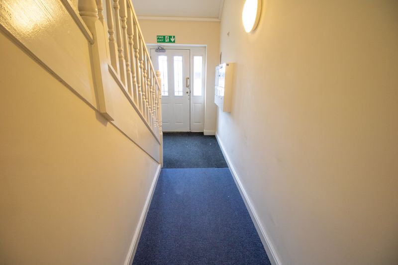 2 bed flat to rent in Barton Street, Farnworth, Bolton BL4, £750 pcm